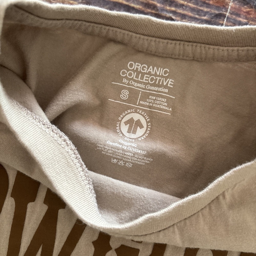 Organic Collective by Organic Generation Cowgirls Don't Cry Crop Tshirt Small - Picture 2 of 5